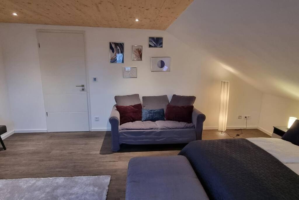 Capa Ferienwohnung Pfalz Neustadt an der Weinstraße Екстериор снимка